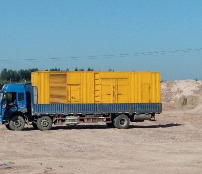 广灵海拔3000m以上地区的变压器外绝缘距离应如何确定？